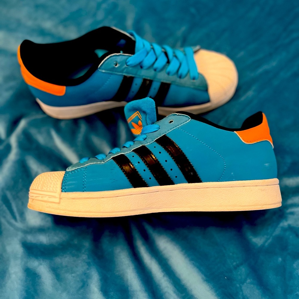 Adidas superstar shoes